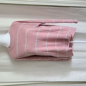 American Eagle Jegging Fit Sweater, Pink and Grey, Size M.